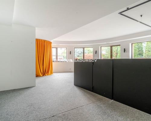 lokal handlowo-usługowy lub biurowy 100m2 Olsza