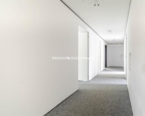 lokal handlowo-usługowy lub biurowy 100m2 Olsza