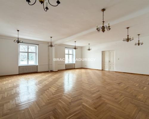 Powierzchnie biurowe, szkolne na Starym Mieście