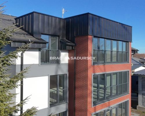 Wolnostojący obiekt biurowy- 300m2!!!