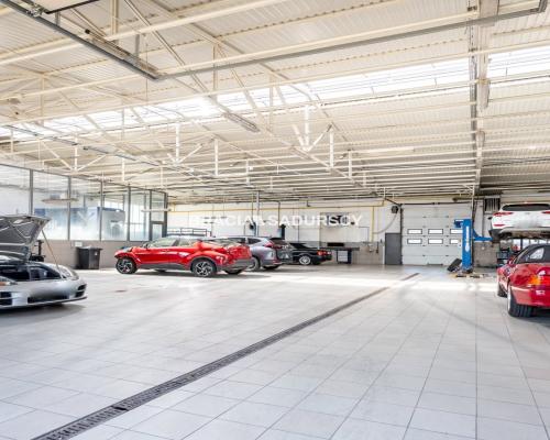 Teren komercyjny POD SALON SAMOCHODOWY LUB HANDEL