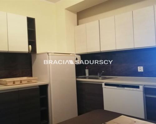 *Zdjęcia należą do właściciela oferty.   

   
Powierzchnie biurowe znajdują się na I piętrze budynku 
(łączna powierzchnia - o