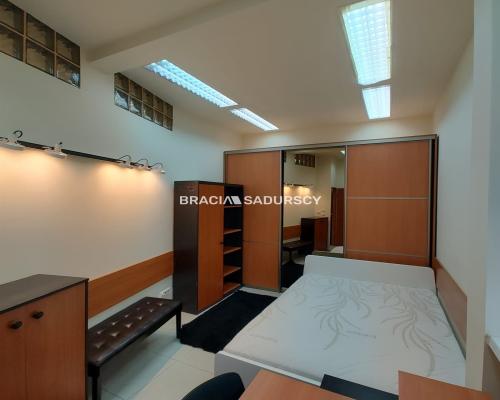 45m2 z parkingiem| Lokal lub Mieszkanie | Podgórze