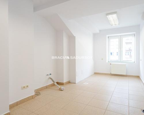 Lokal biurowy z dużym potencjałem - Racławicka