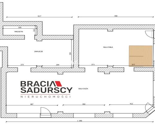 Tarn&oacute;w, Stare Miasto, ul. Rybna/Wałowa. Lokal usługowy o łącznej pow. 267,99 m 2 .  

 Lokal dwupoziomowy: piwnica i par