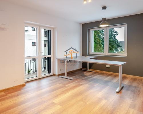 Zakopiańska, idealny na siedzibę firmy.