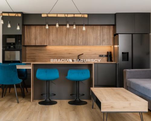 3 pok z ogródkiem w Modlnicy.