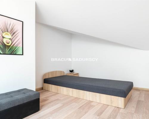 dwupoziomowe ok 80m2, Żabiniec