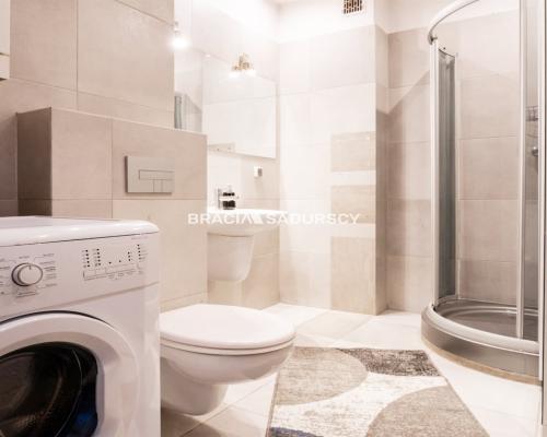 Zadbana Kawalerka z balkonem