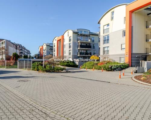 3-POKOJOWE Z DWOMA BALKONAMI NA RUCZAJU