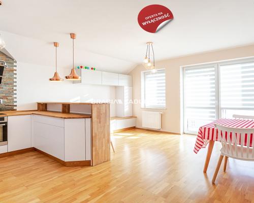 Sprzedam 3 pokoje, balkon, prywatne miejsce post.