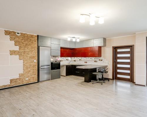 3pok do remontu/ul.Na Zakolu wisły/ duzy balkon