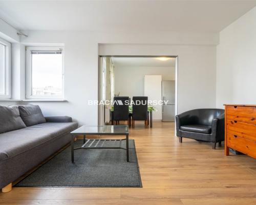 PRZESTRONNE, SŁONECZNE 2-POKOJOWE Z BALKONEM