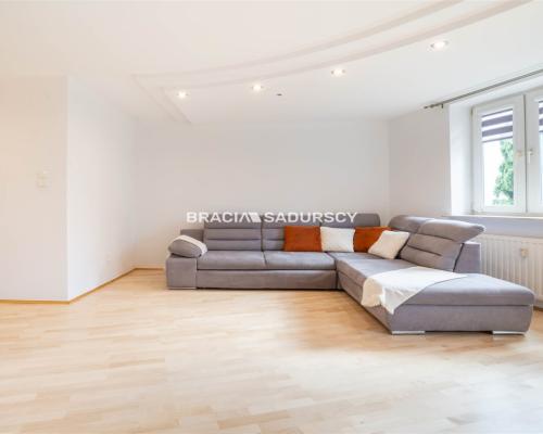 SŁONECZNE, ZADBANE 2-POKOJOWE, MIEJSCE PARKINGOWE