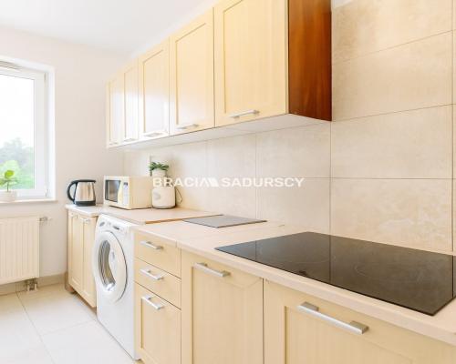 3-POKOJOWE, BALKON, ATRAKCYJNA LOKALIZACJA