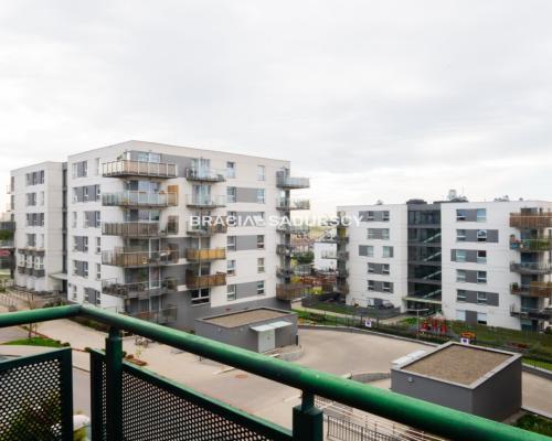 Sprzedam 2-pok/garaż/kom.lok/Górka Narodowa 42,8m2