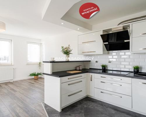 3 pok z osobną kuchnią - 29 Listopada.