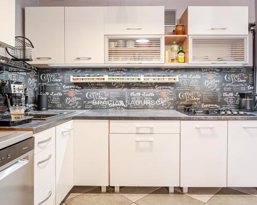 2 pokoje/dobra cena/Kozłowek/blisko tramwaj