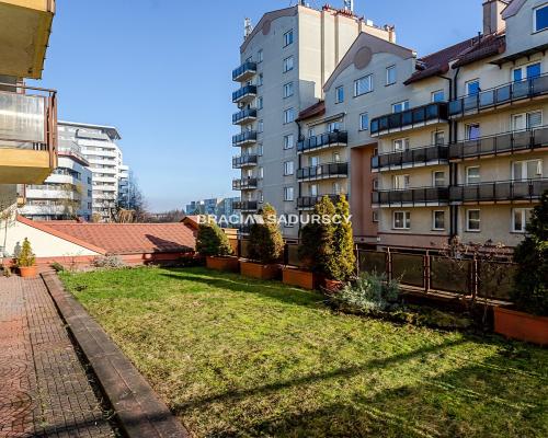 2 pok z osbną kuchnią i dużym tarasem ul.Drukarska