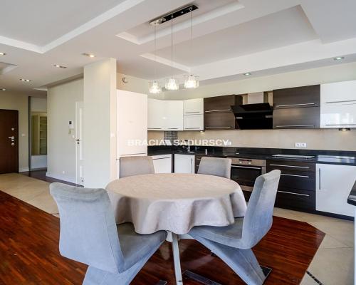 3 pok z dwoma Balkonami - ul.Poznańska