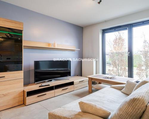 GUSTOWNE, ZADBANE 2-POKOJOWE NA RUCZAJU