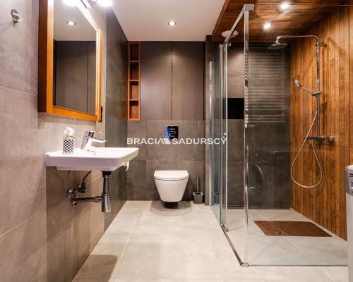 GUSTOWNE, ZADBANE 2-POKOJOWE NA RUCZAJU