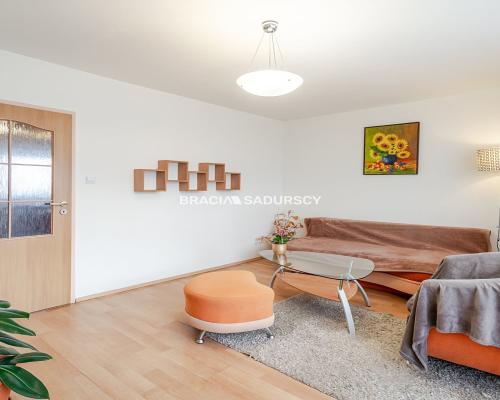 3pok (oddzielne) ok 55,7m2 Podgórze Duchackie