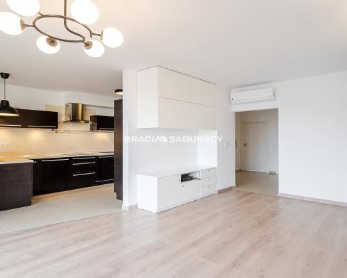 3-pok/ostatnie piętro/garaż/2 balkony/Ruczaj