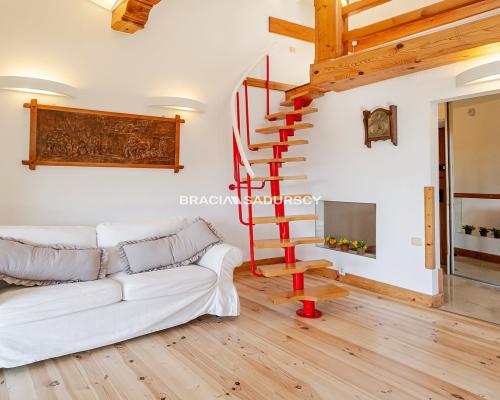 Kawalerka z antresolą Lubostroń