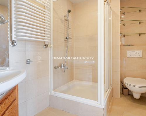 Kawalerka z antresolą Lubostroń