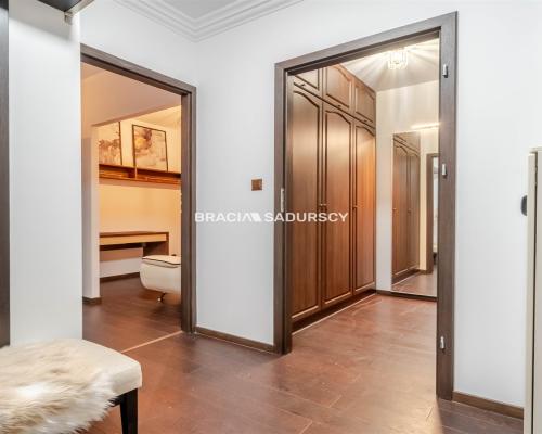 Nowoczesne 2 pok ok 56,2  Centrum Krakowa