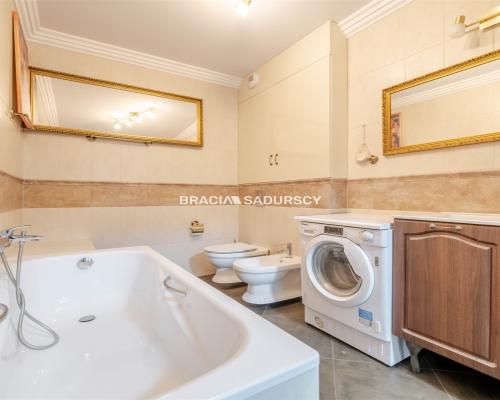 Nowoczesne 2 pok ok 56,2  Centrum Krakowa