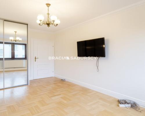 2 pok. mieszkanie 53,1m2,centrum,super lokalizacja