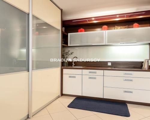 Mieszkanie gotowe do zamieszkania, Górka Narodowa