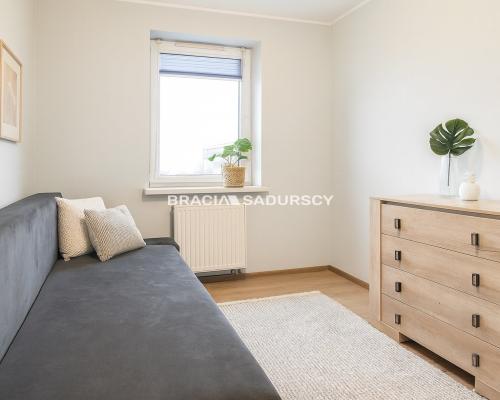 3 pokoje + balkon, 56 m² – idealne na start!