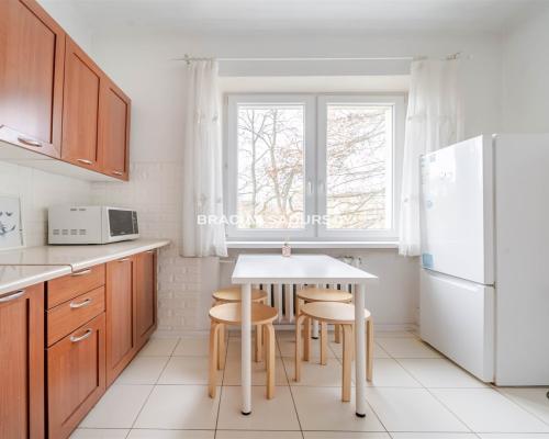 59m2 3 pok+os kuchnia Ul.Staszczyka Bronowice