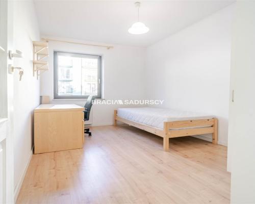 64m2 4 pok+ os kuchnia balkon Bronowice