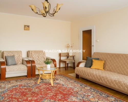 Idealne 3 pokoje z balkonem w zielonej okolicy!