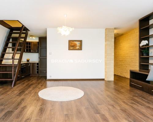 Starowiślna | centrum miasta | antresola