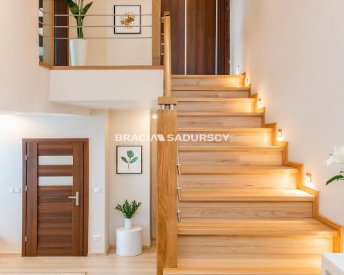 Dwupoziomowe mieszkanie na Ruczaju!