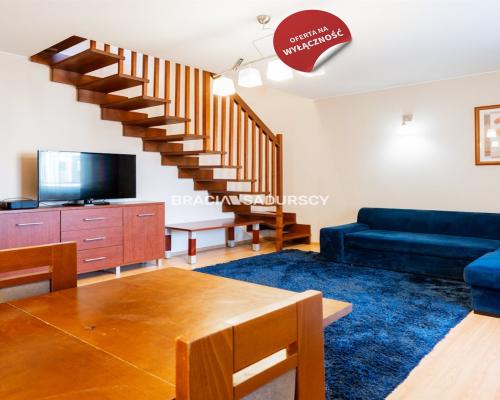 Przestronne mieszkanie / garaż / las / szkoła