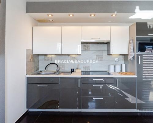 Kawalerka w zielonej okolicy!