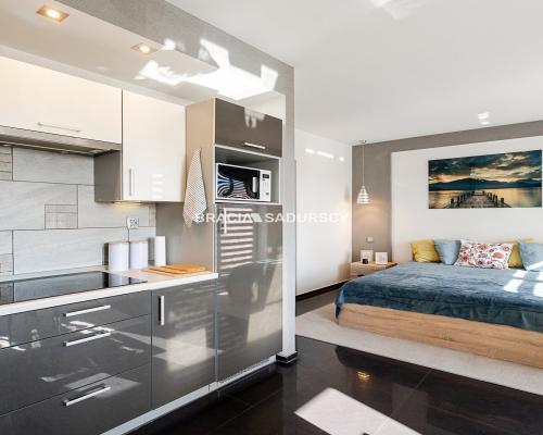 Kawalerka w zielonej okolicy!