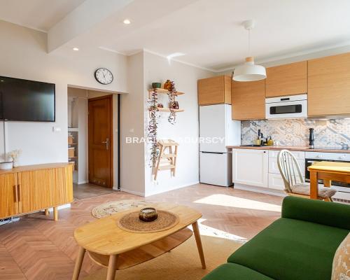 2 pok., 30m, gotowe do wejścia zielona Nowa Huta