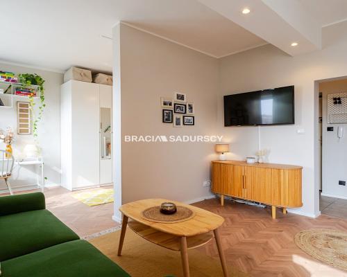 2 pok., 30m, gotowe do wejścia zielona Nowa Huta