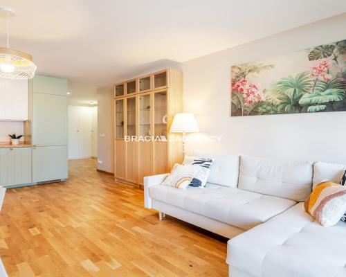 Krowodrza, 3pok.wysoki standard, komórka w cenie