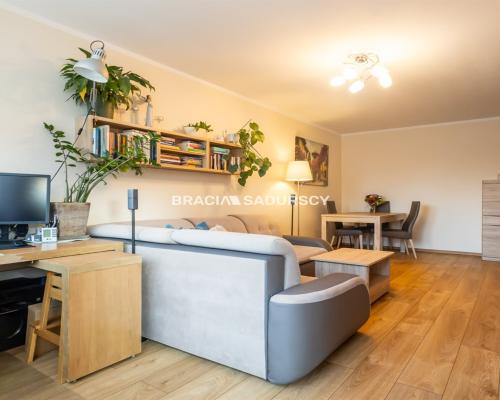 Komfortowe mieszkanie przy Parku Lotników