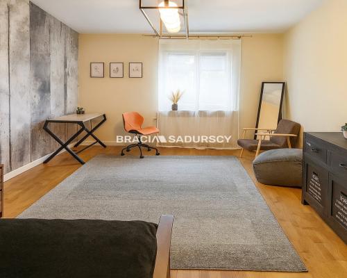 2 pokojowe, 58m2, Stare Miasto, Krowoderska