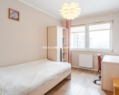 Duże mieszkanie idealne dla rodziny.