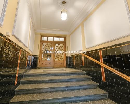 Klimatyczne mieszkanie 80m2 przy Wawelu